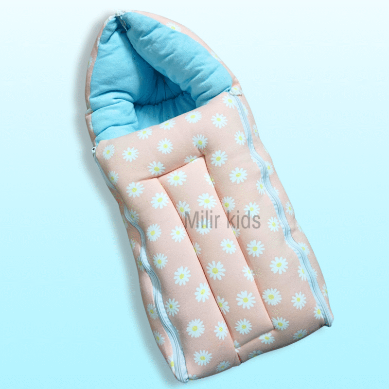 Baby Cotton carry nest - Peach, Flowers